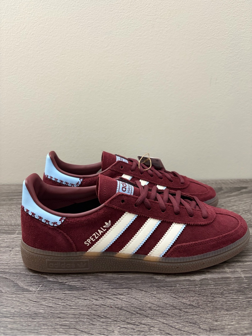 Men's Size 9.5 Adidas Spezial Burgundy White Light Blue Fashion Sneaker